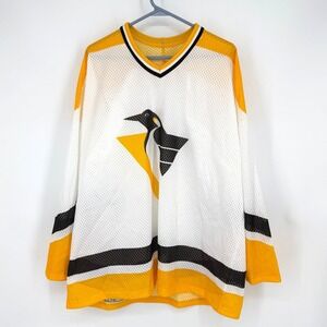 Vintage CCM Pittsburgh Penguins Mesh Penguin Hockey Jersey Mens XL White 90s USA
